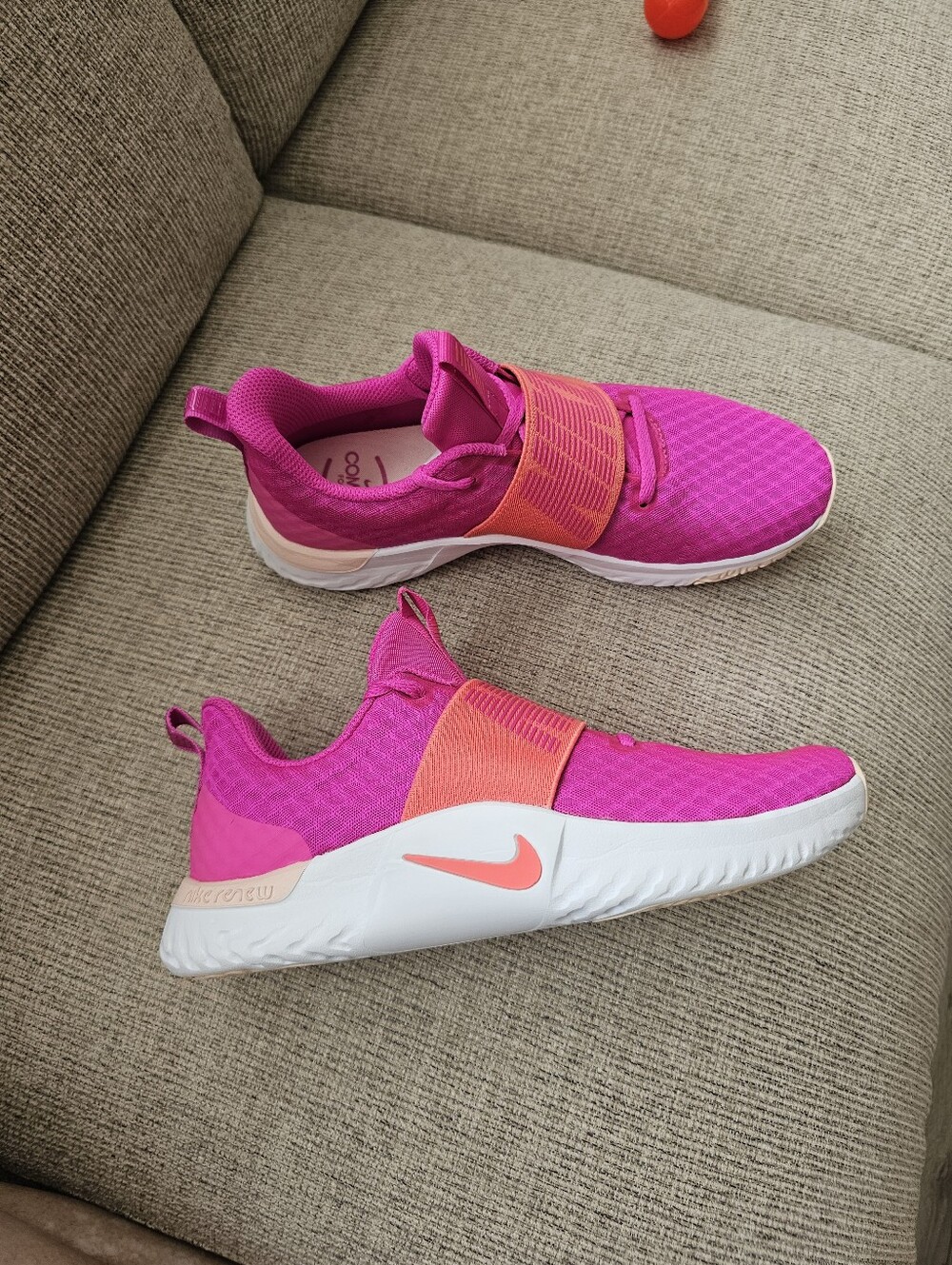 Nike Renew In- Season TR 9 Women's Training Sneakers Size 8 - Picture 3 of 8